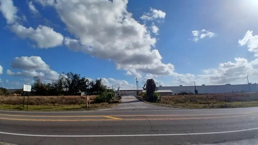 US Highway 92 E Frontage Entrance