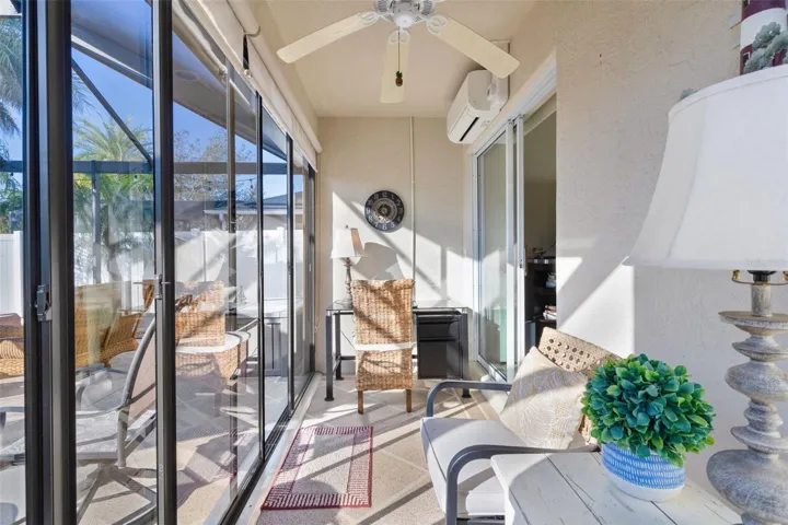 Enclosed lanai w/mini split for reading or office