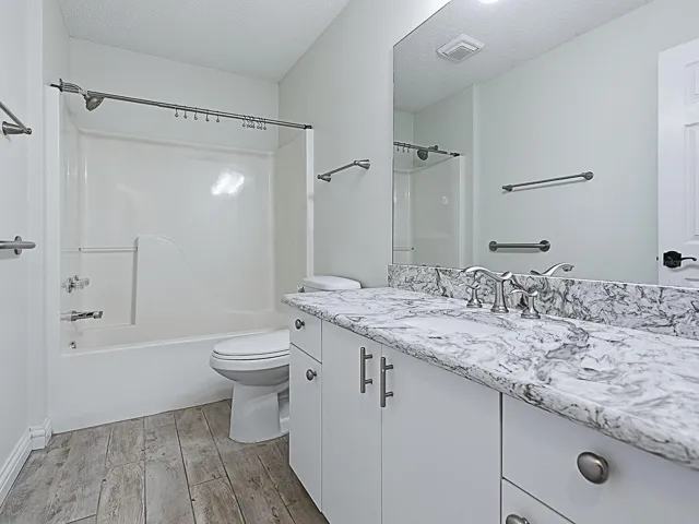 2nd Bathroom