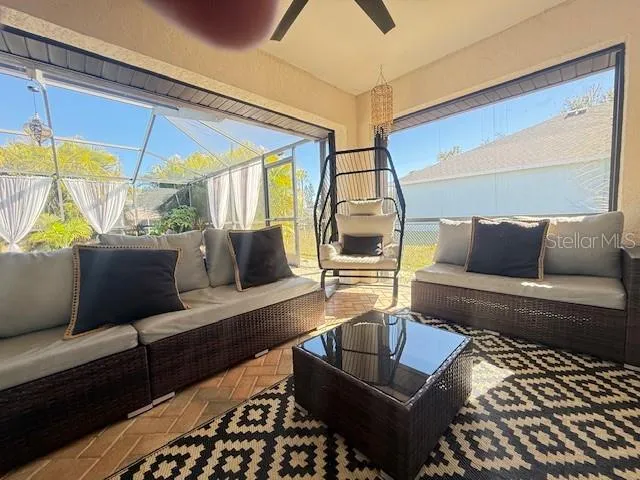 Lanai 5