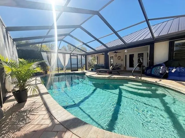 Pool 4