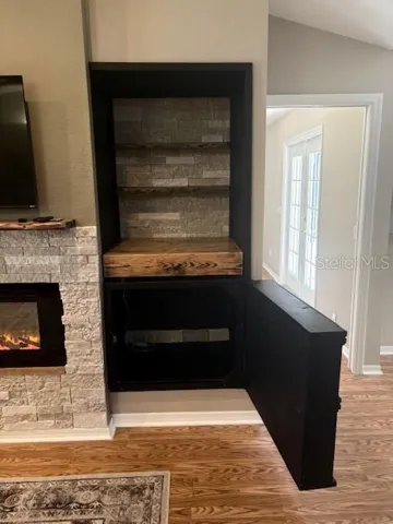 Living Room 6