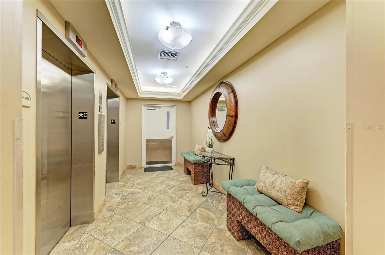 Ground floor foyer area