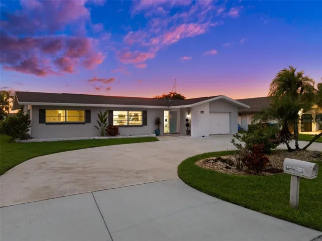 Welcome home in the evening