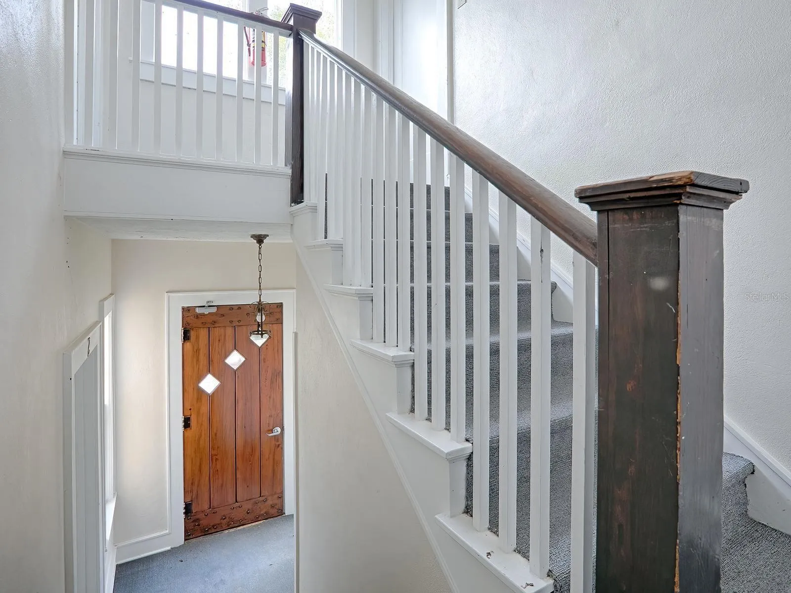 Lower Lobby & Staircase