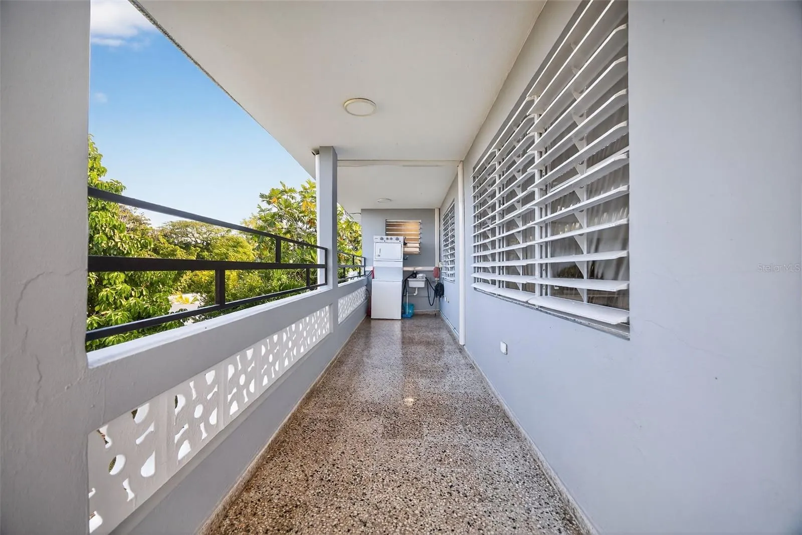 2ND FLOOR BALCONY
