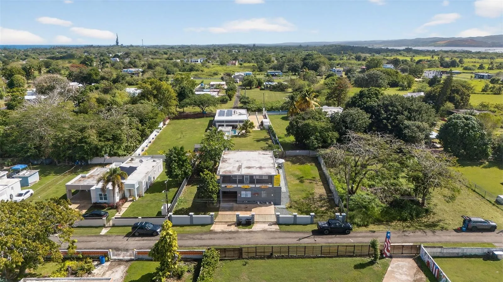 AERIAL VIEWS OF THE HOUSE