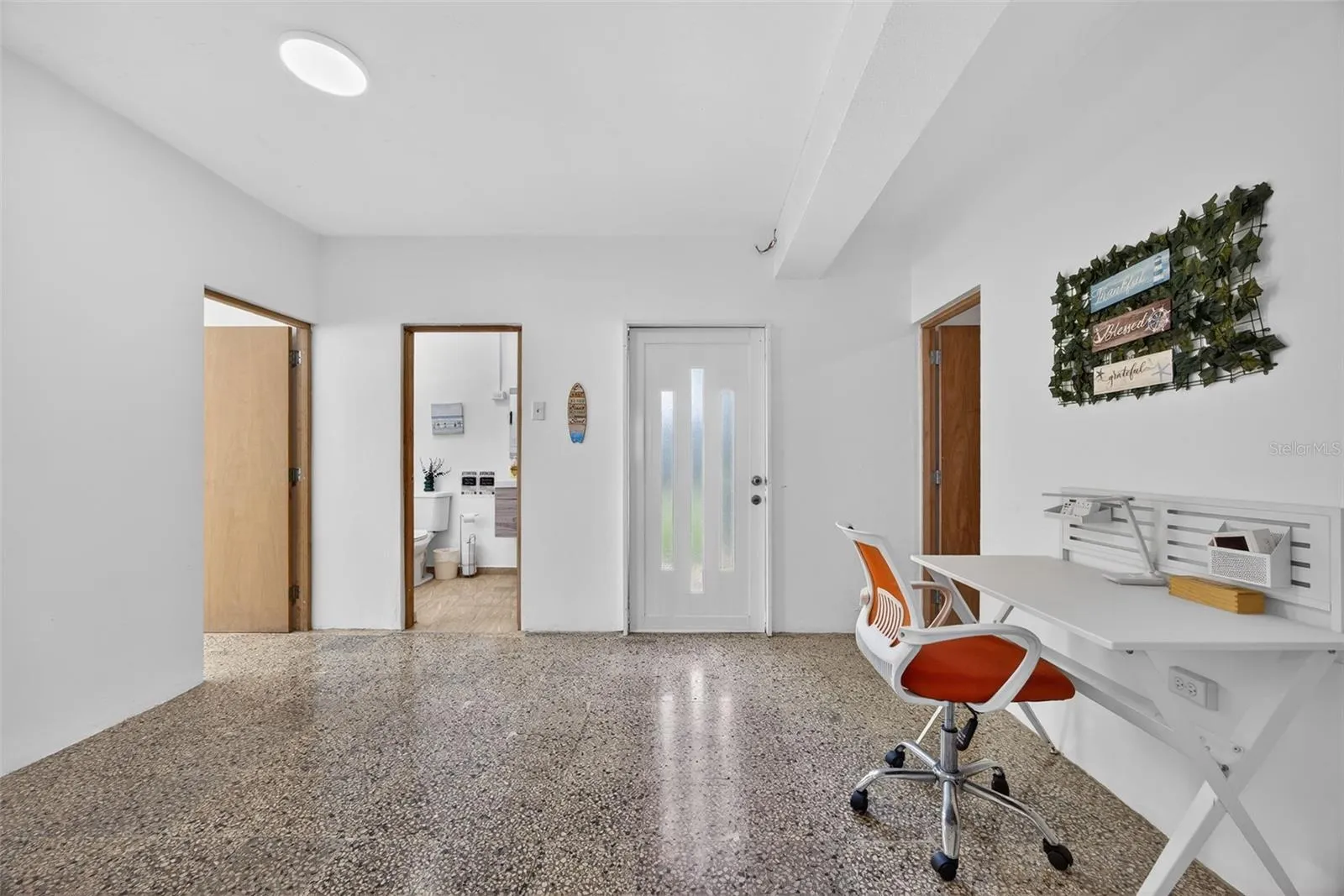 1ST FLOOR FAMILY ROOM