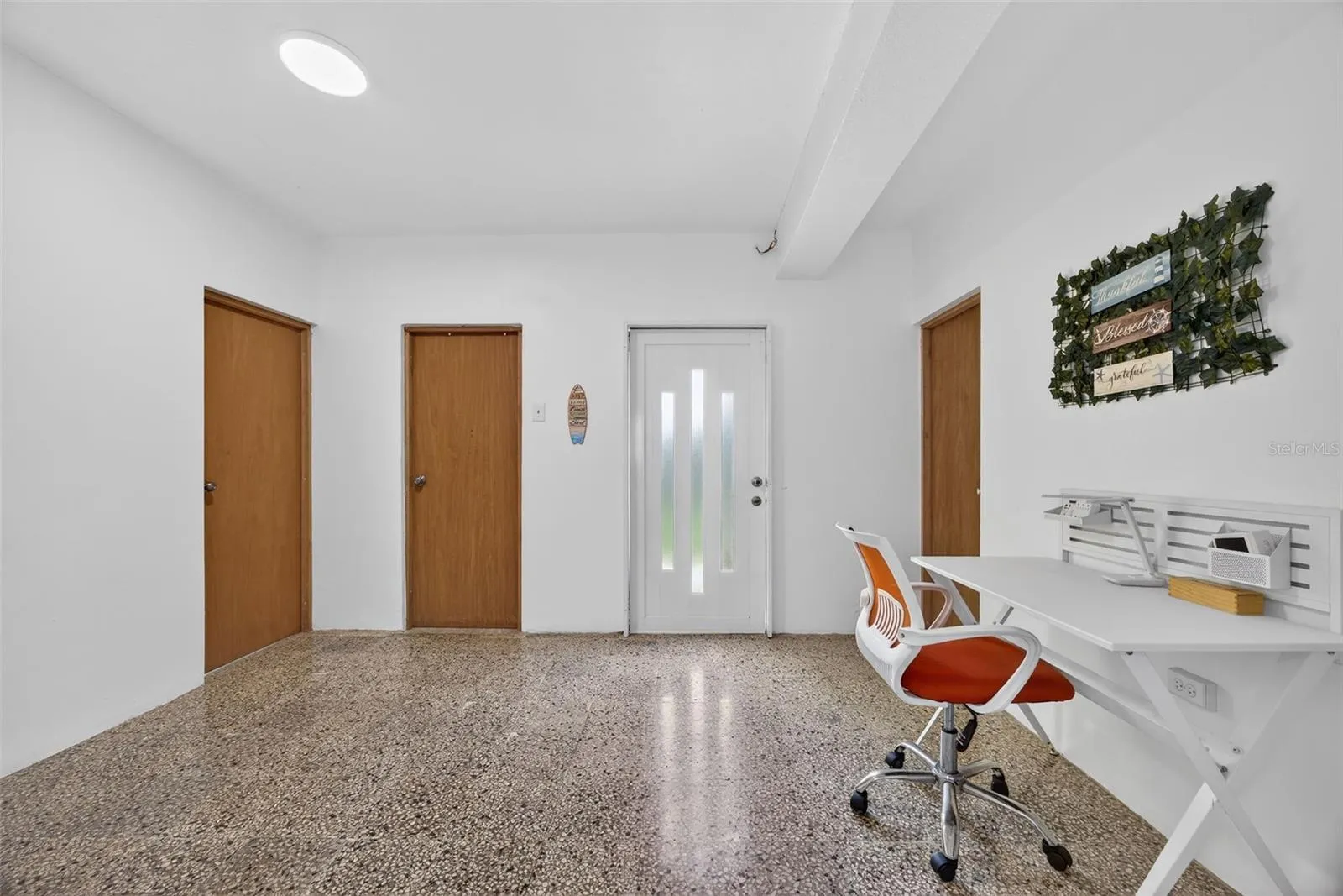 1ST FLOOR FAMILY ROOM