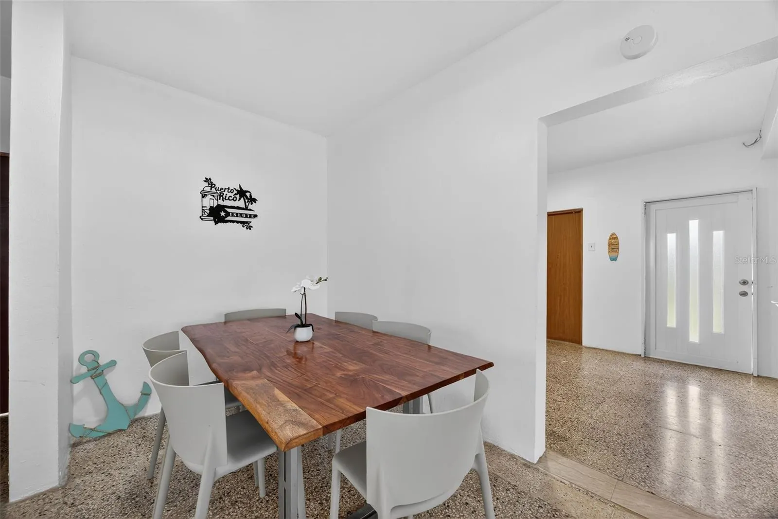 1ST FLOOR DINING