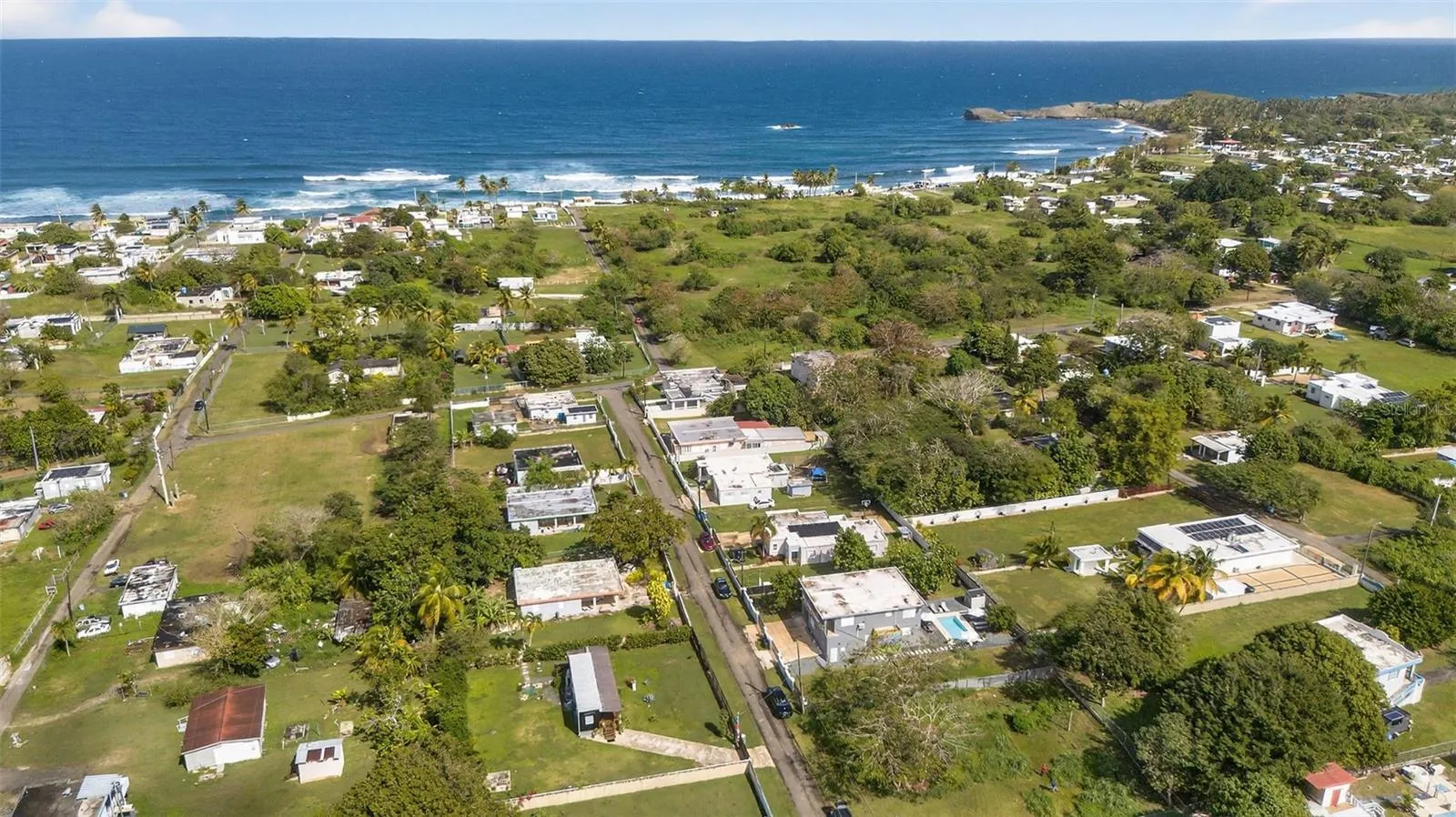 AERIAL VIEWS OF NEIGHBORHOOD