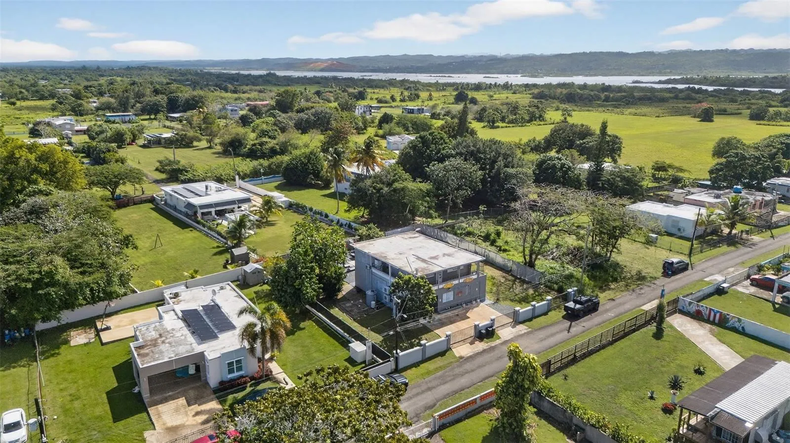 AERIAL VIEWS OF THE HOUSE