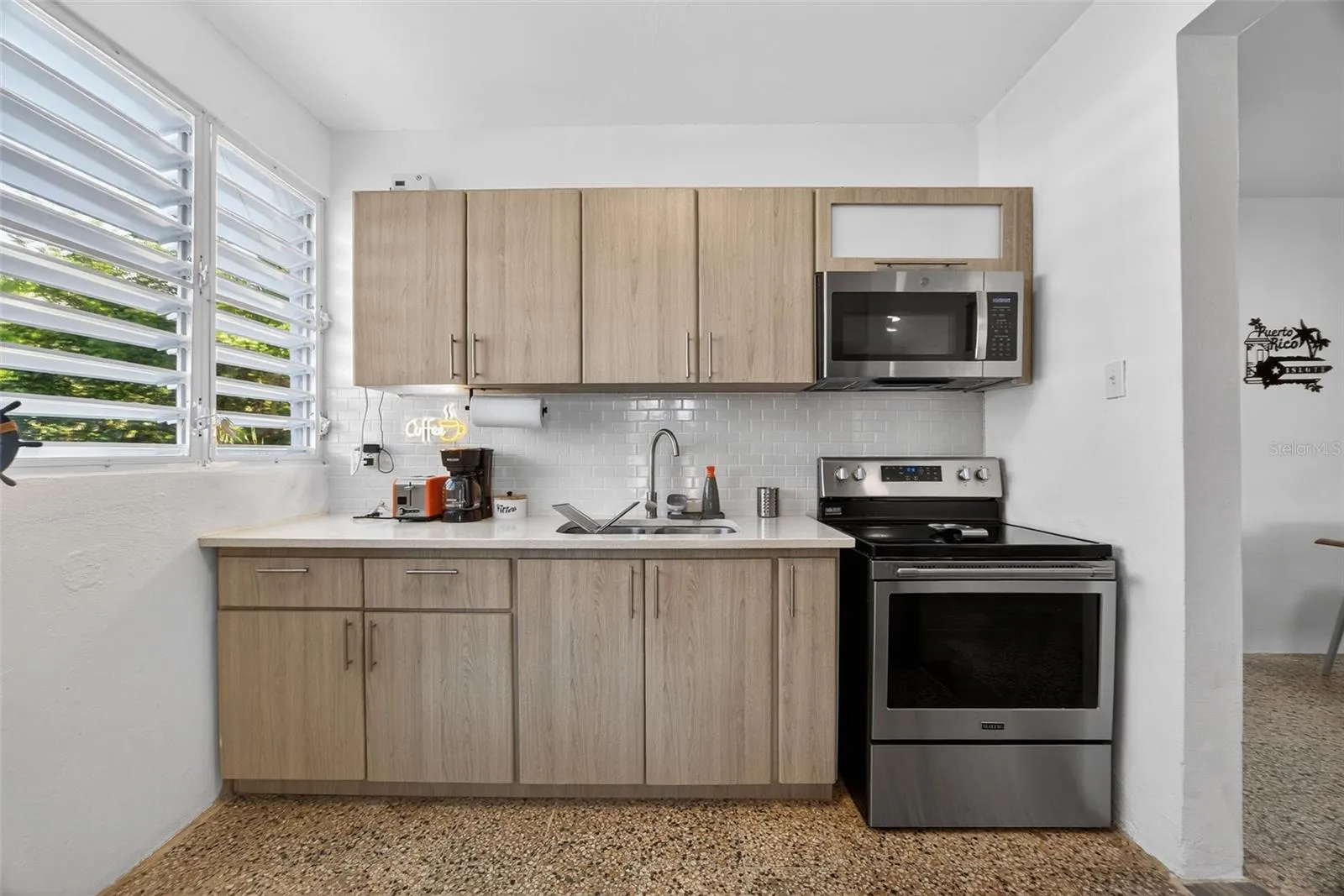 1ST FLOOR KITCHEN