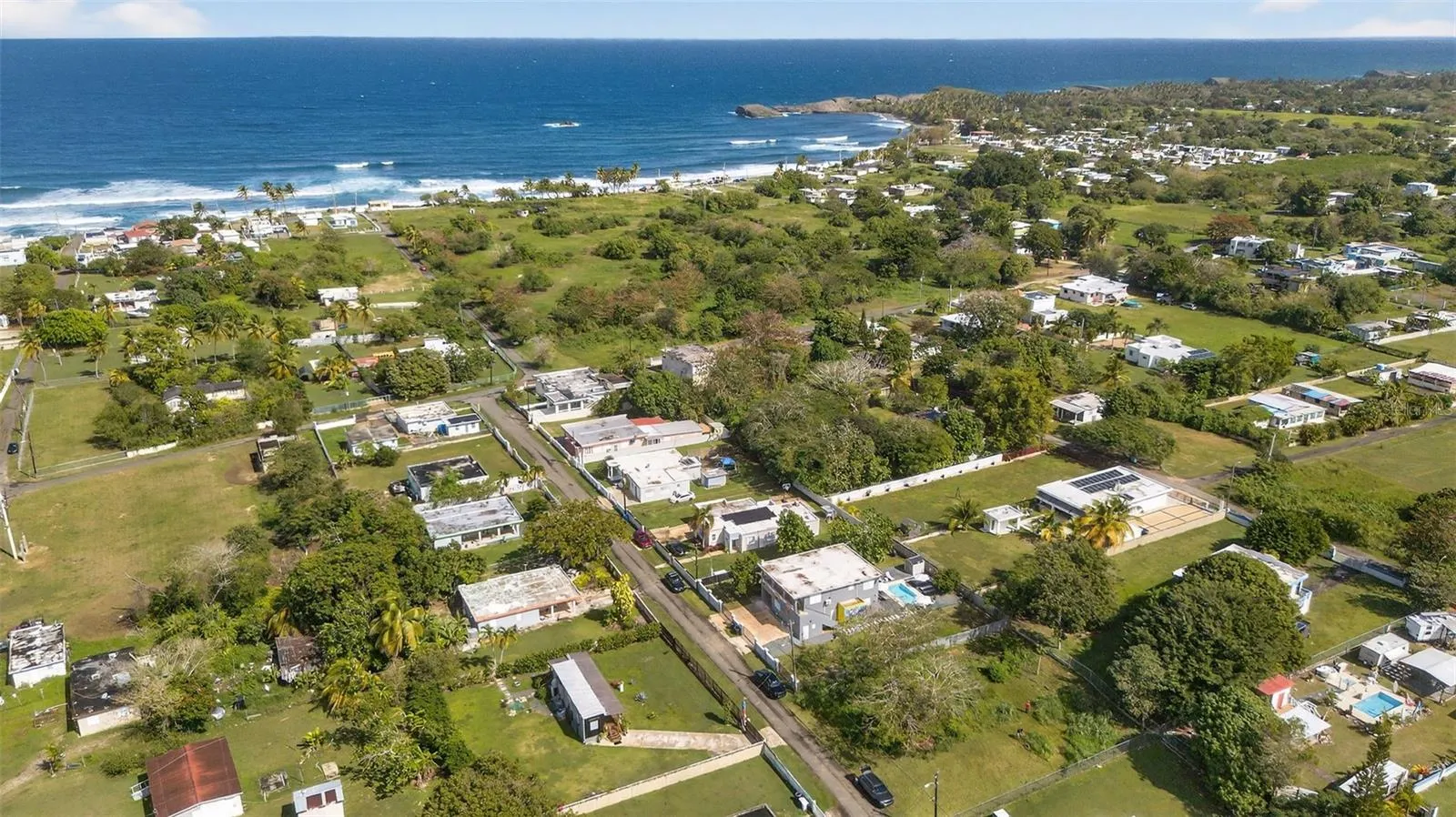 AERIAL VIEWS OF NEIGHBORHOOD