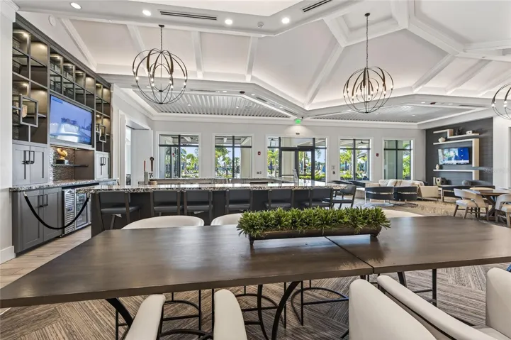 Club House Bar