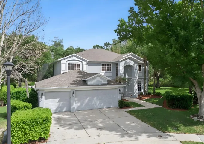 LOCATION ~ PRIVATE POOL/SPA ~ CUL-DE-SAC/CONSERVATION LOT ~ FANTASTIC AMENITIES ~ there is so much to love!