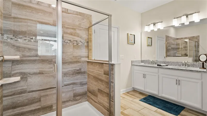 BATHROOM OF ENSUITE