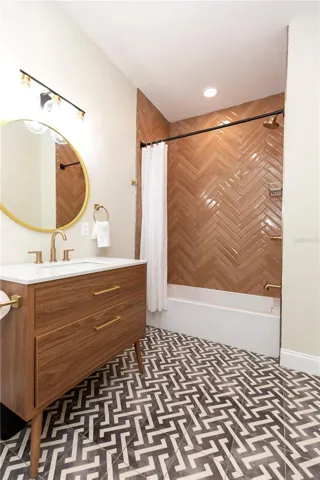 2nd Bedroom Ensuite Bathroom