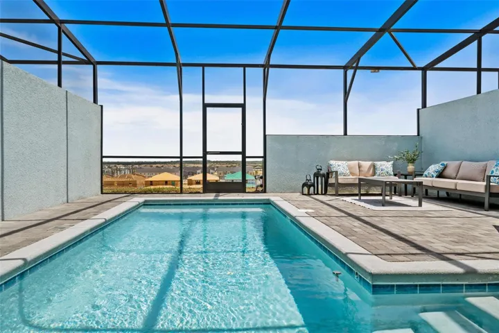 Private pool