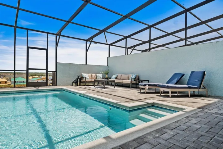 Private pool