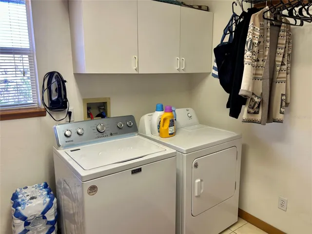 55730 Holiday Cir Utility Rm w/ W & D