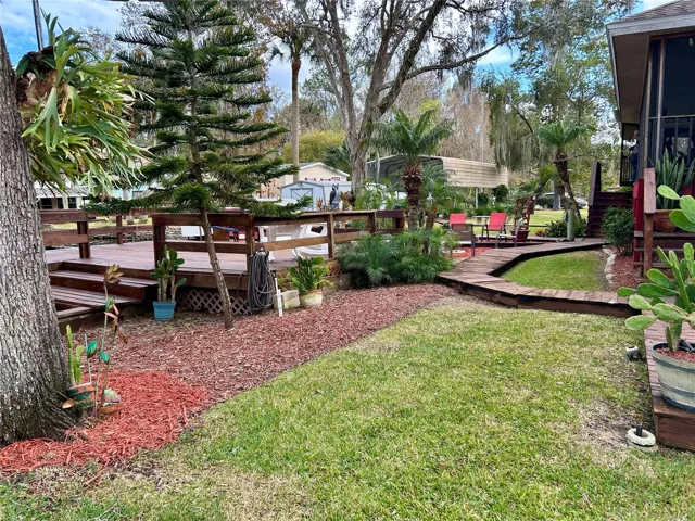 55730 Holiday Cir One Of Many Canalside Decks