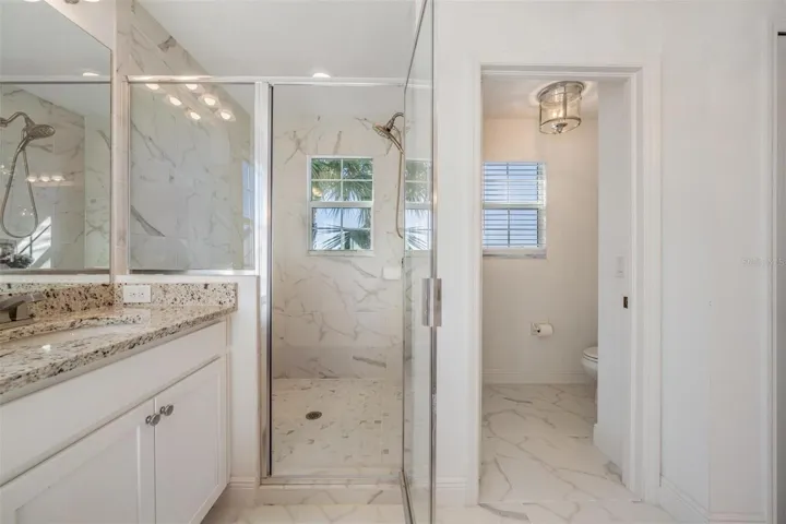 Walk-in Shower and water closet