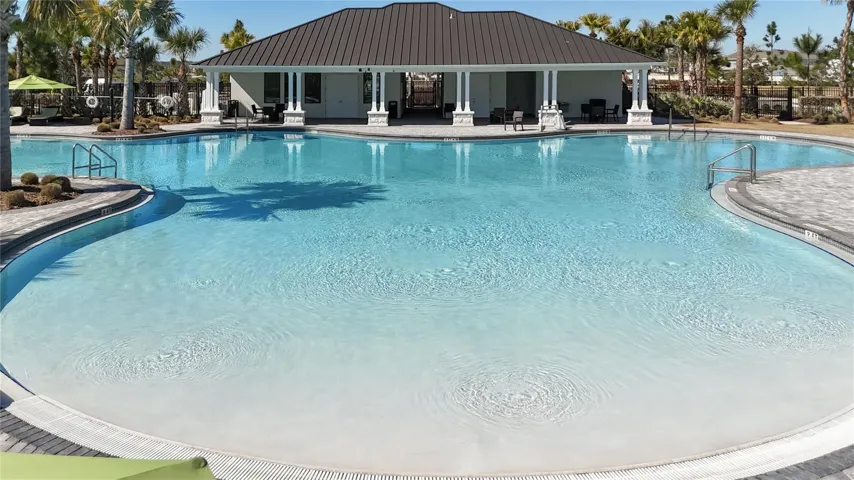 Amenities include a swimming pool, clubhouse, picnic areas, dog park, playground, basketball courts, and pickleball courts.