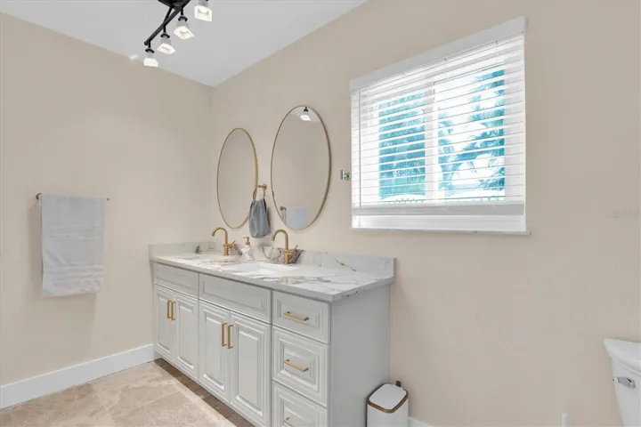 Primary ensuite