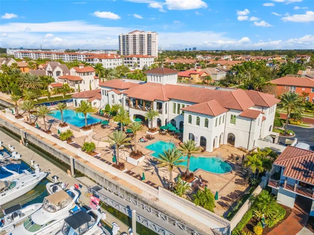 Westshore Bay Club & Marina
