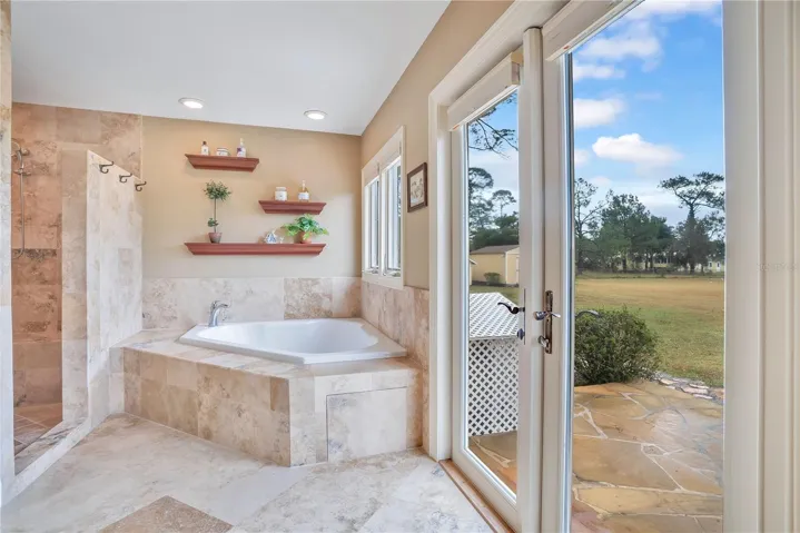 Tub - Wal-in Shower