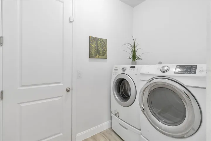 Inside utility room to the garage
