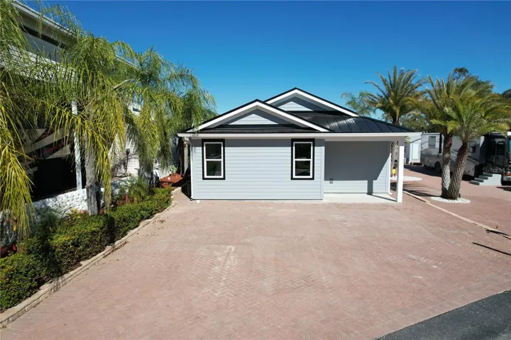 Beautiful New Home in Regal Pointe Community