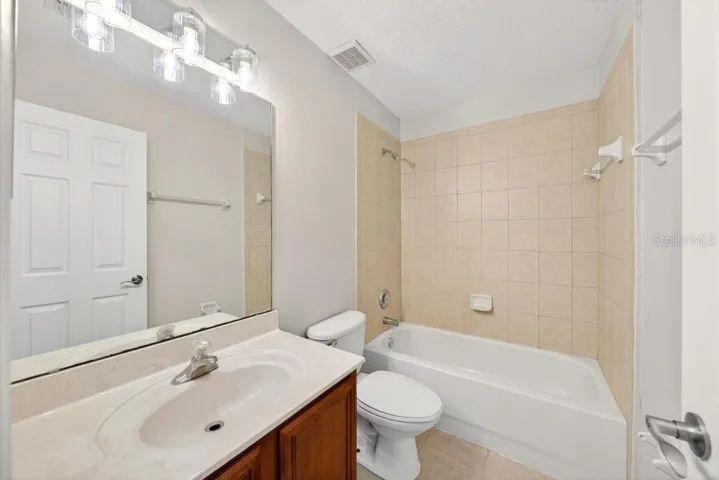 Bedroom EnSuite or Family / Game Room