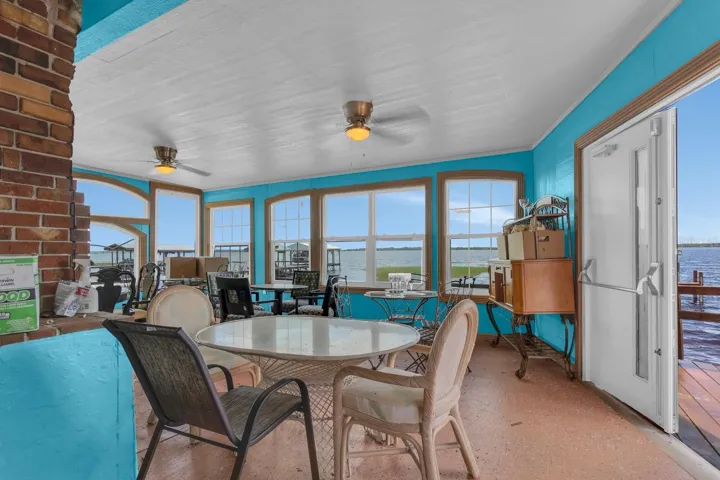 Gazebo Waterfront Dining