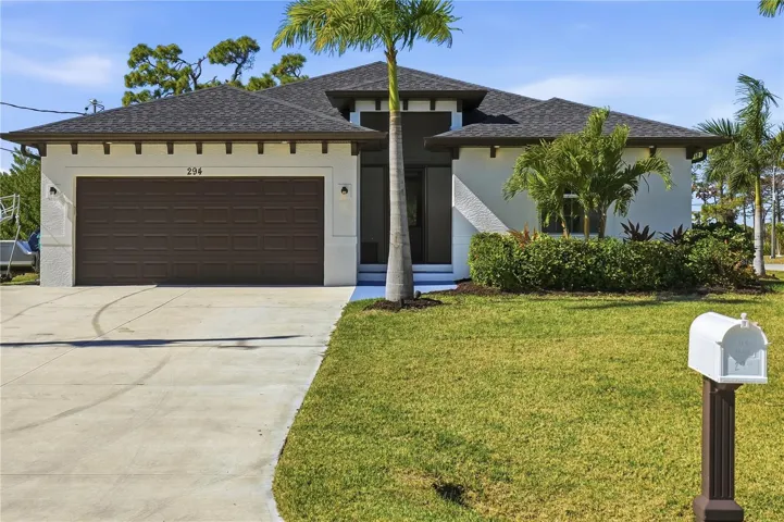 Front of 294 Sweetwater Dr