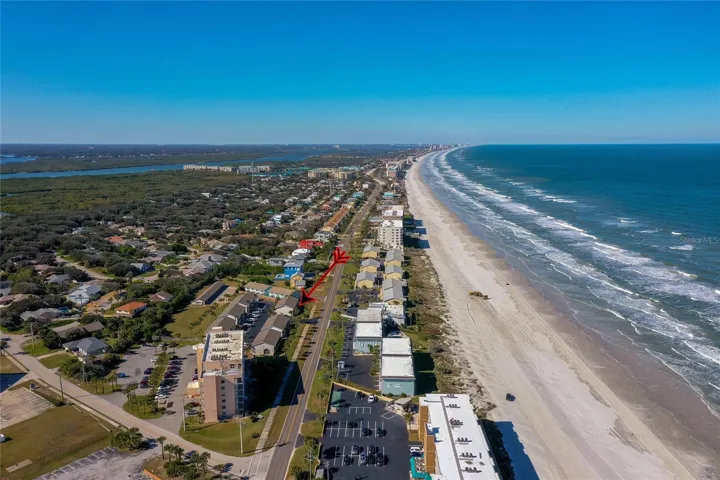 Located between the ocean and the Intracoastal River