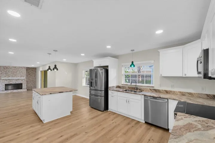 Kitchen 1