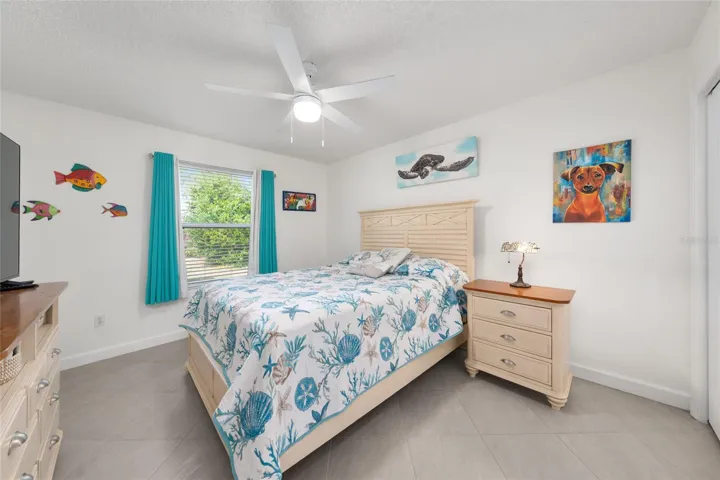 BEDROOM 2 (back BR)