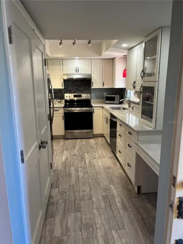 Beautiful kitchen.