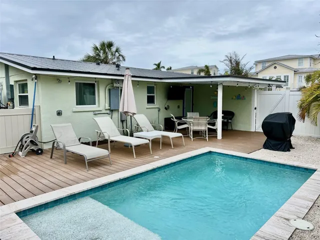Pool area and BBQ area Unit B