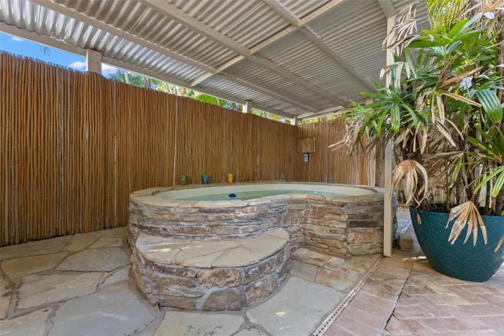 Above ground hot tub