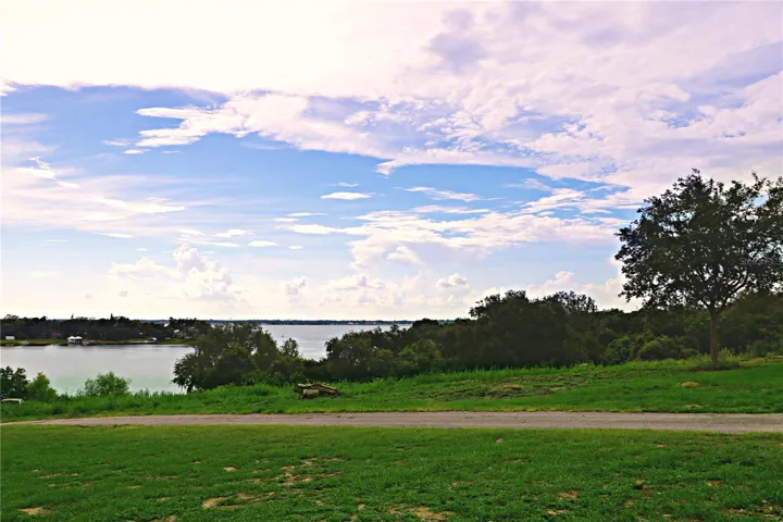 AMAZING views of Crooked Lake