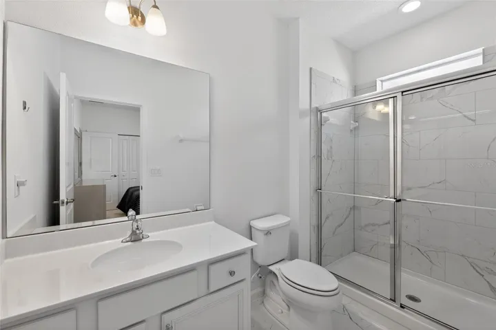 Full Bedroom Suite