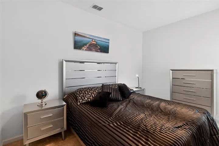 Full Bedroom