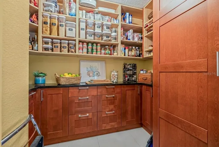 Walk-In pantry