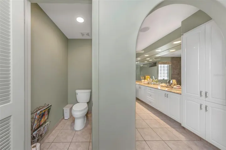 Primary bath