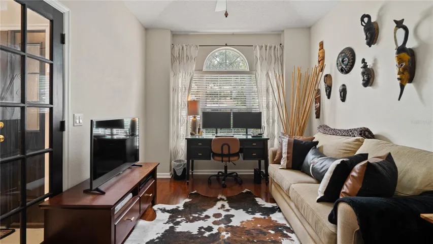 Bedroom 4/Den