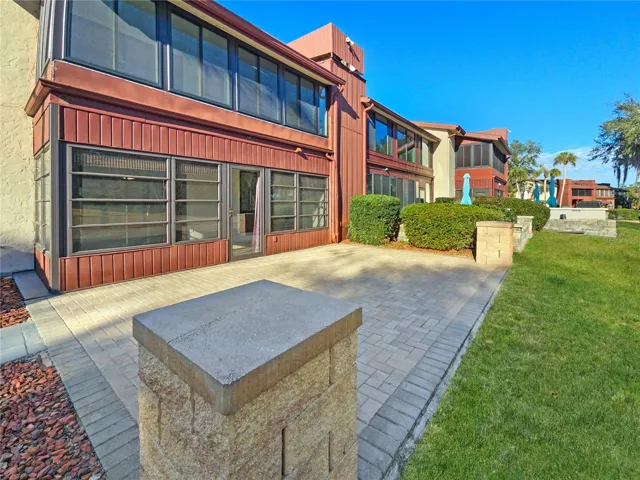 Paver Patio w/Golf Course Views