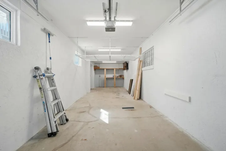 Garage for 2 cars